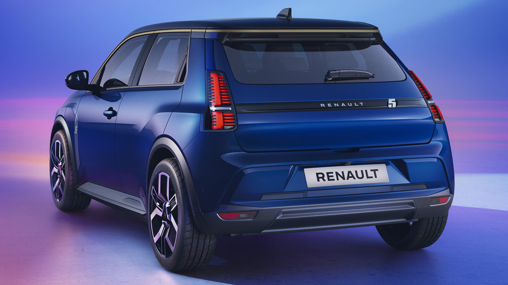 Renault 5 E-Tech electric Blu - Tre Quarti Posteriore Lato Guidatore Renault 5 E-Tech electric Blu - Tre Quarti Posteriore Lato Guidatore